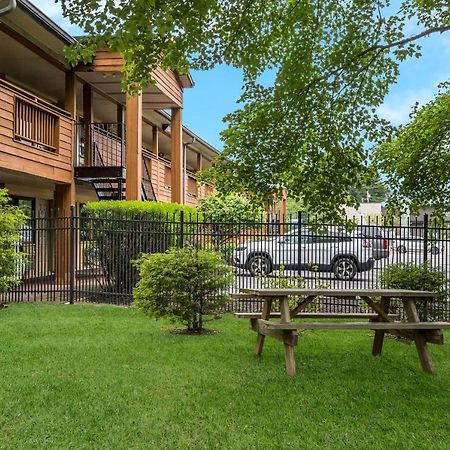 Surestay Plus By Best Western Woodbury Inn Εξωτερικό φωτογραφία