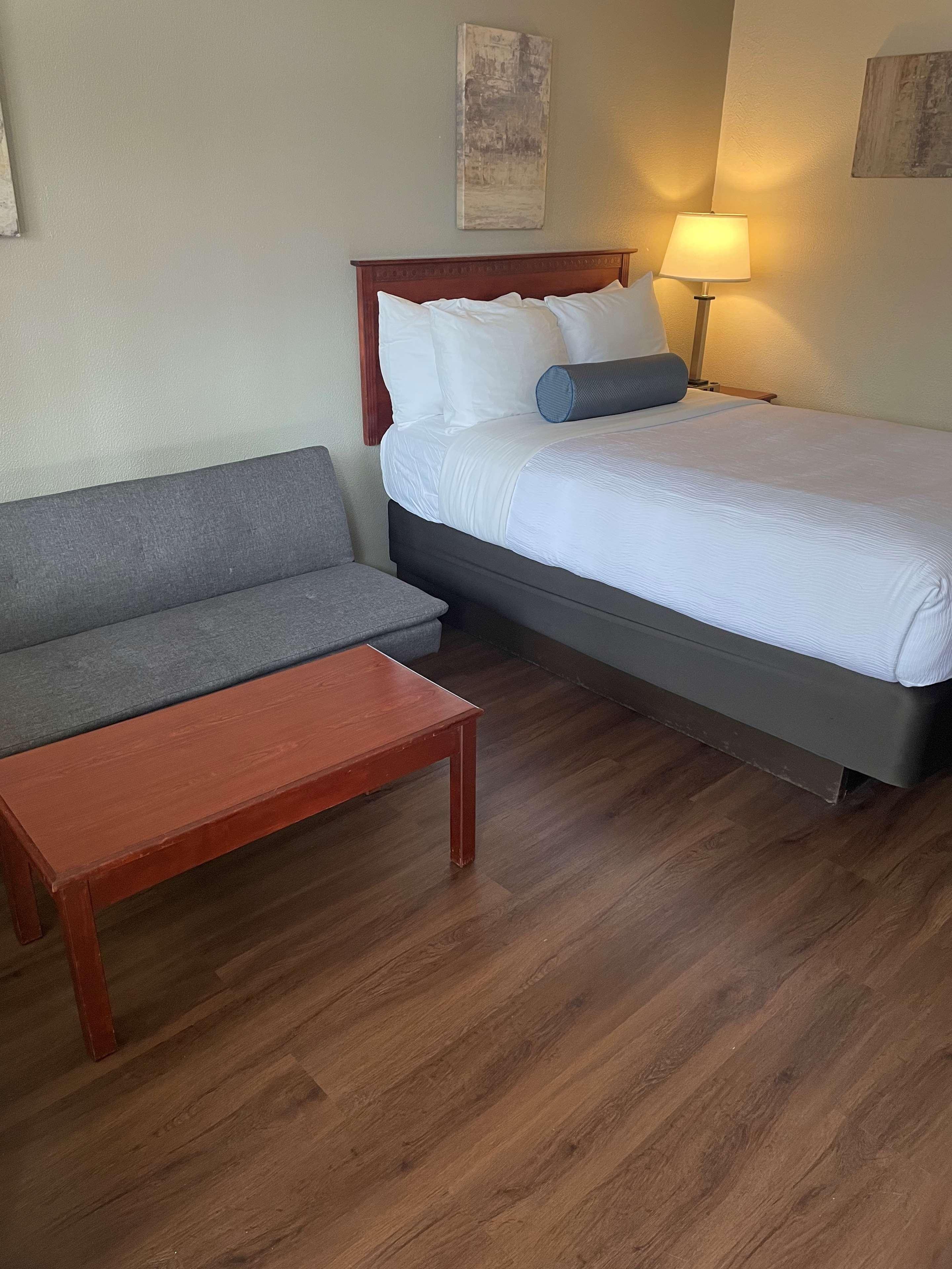 Surestay Plus By Best Western Woodbury Inn Εξωτερικό φωτογραφία