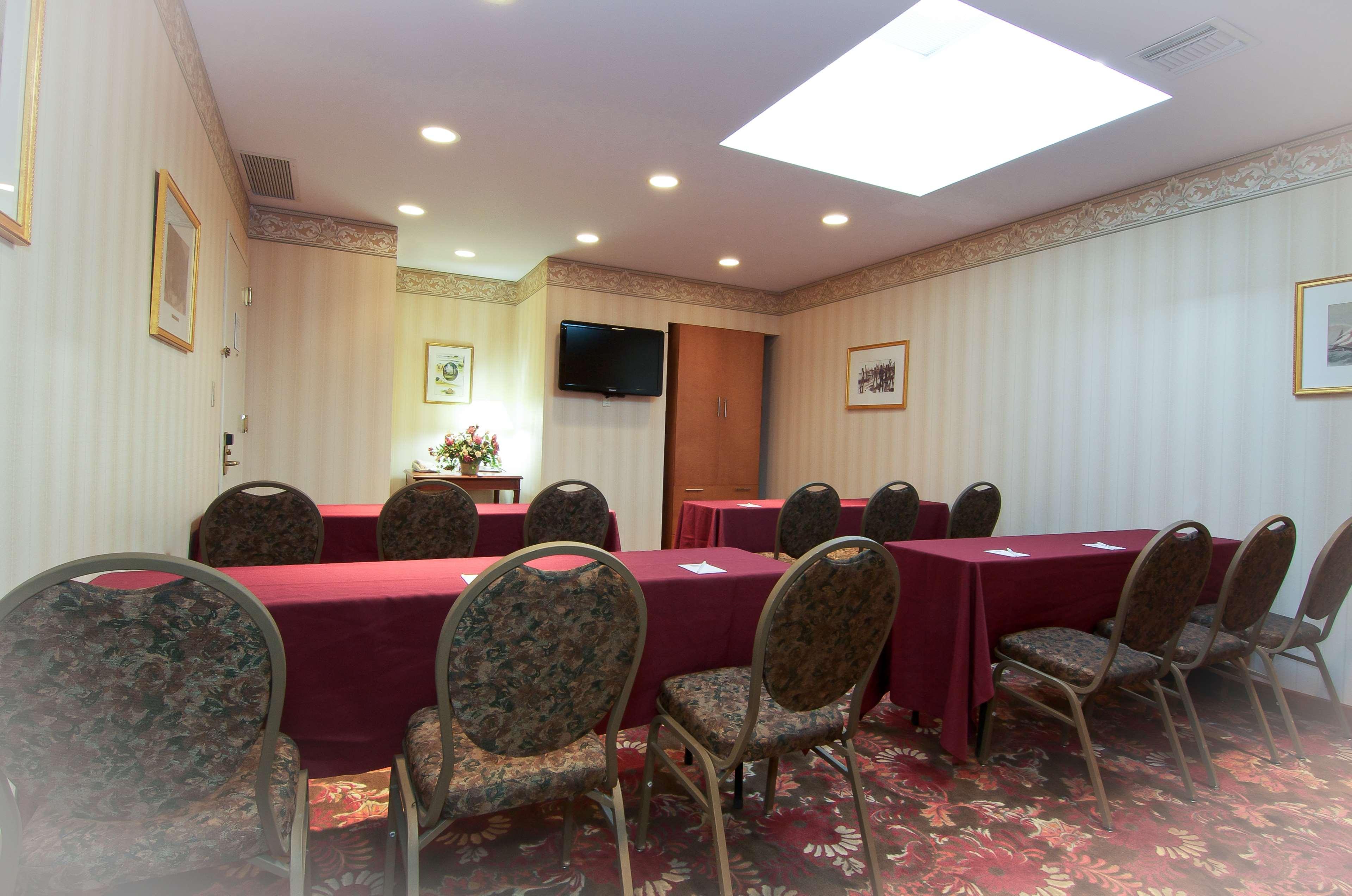 Surestay Plus By Best Western Woodbury Inn Εξωτερικό φωτογραφία