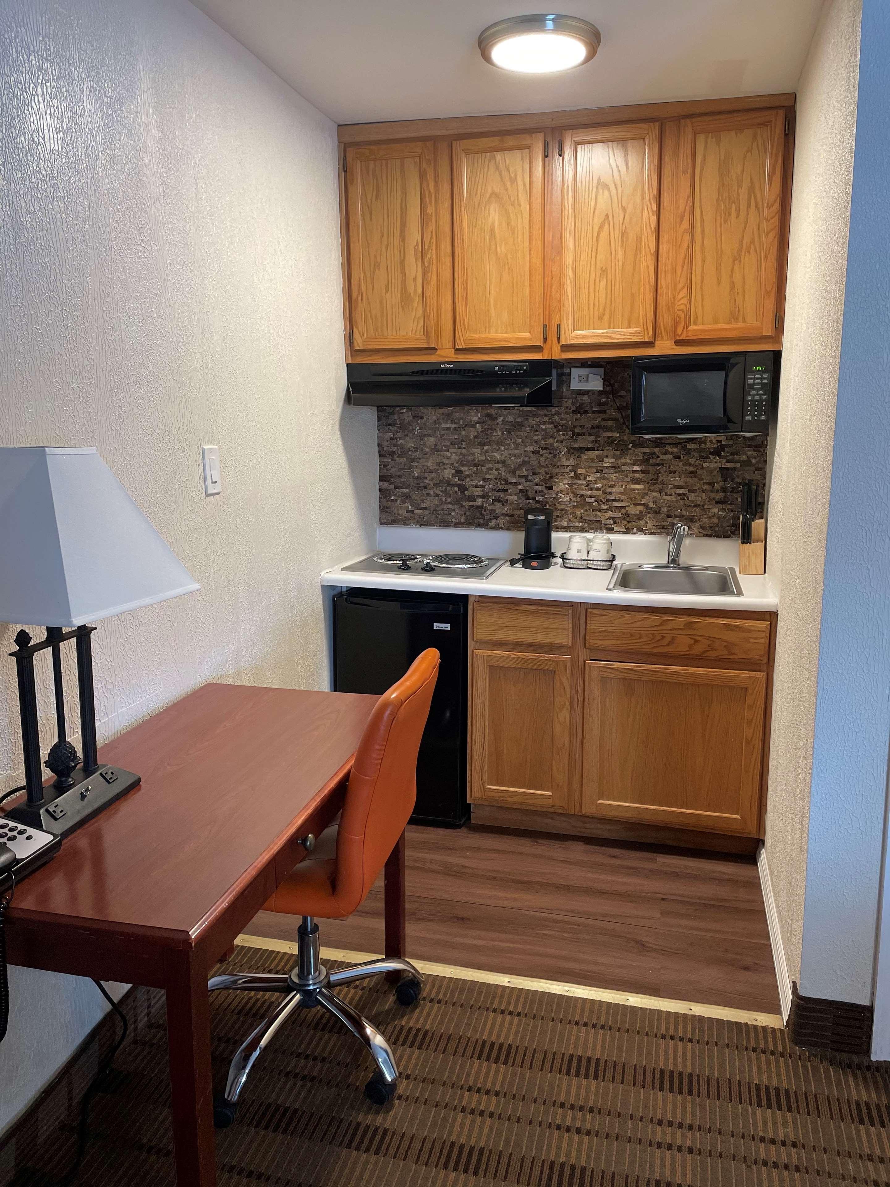 Surestay Plus By Best Western Woodbury Inn Εξωτερικό φωτογραφία
