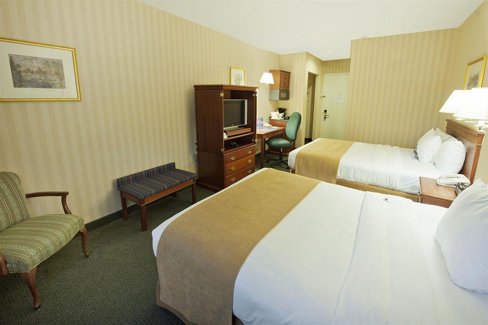 Surestay Plus By Best Western Woodbury Inn Δωμάτιο φωτογραφία